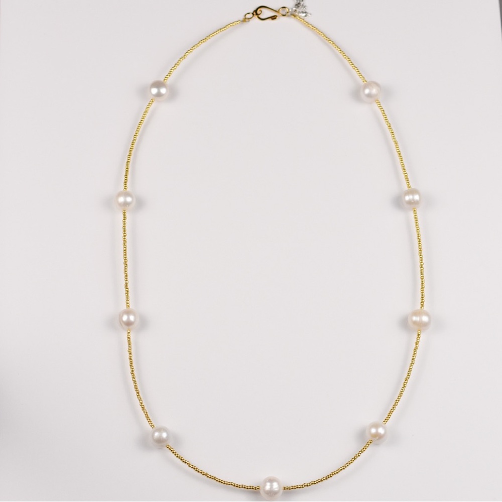 NWT Gold and Freshwater Pearl Henrietta Necklace